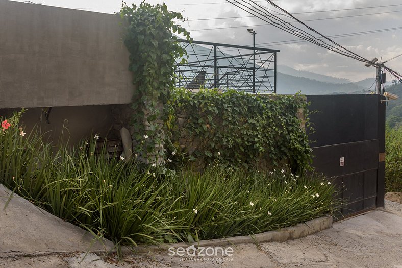 Casa con 5 Suites y Barbacoa en Itaipava MDA289