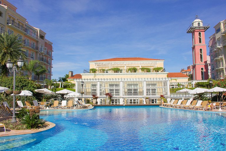 Suíte em Resort com vista para a piscina ILC4102